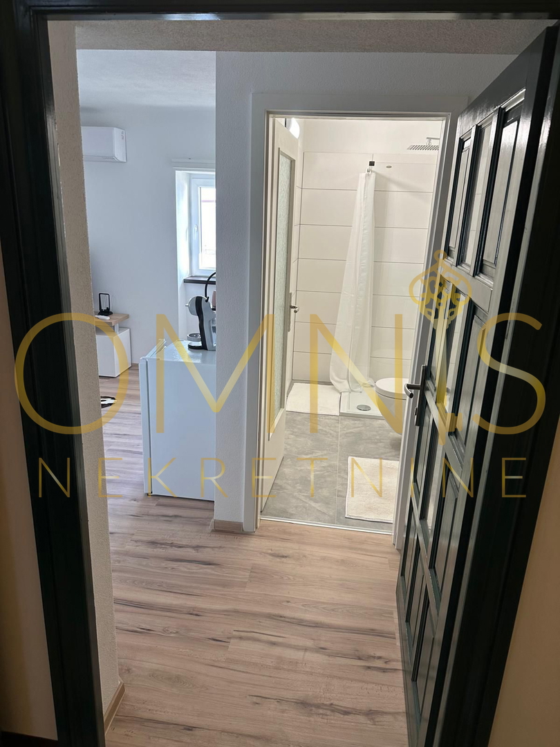 In vendita appartamento trilocale fronte mare – Fiume, 110 m²