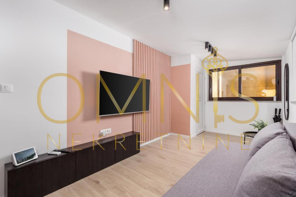 Opatija, centro, 3 camere + soggiorno, 85 m2, in vendita!