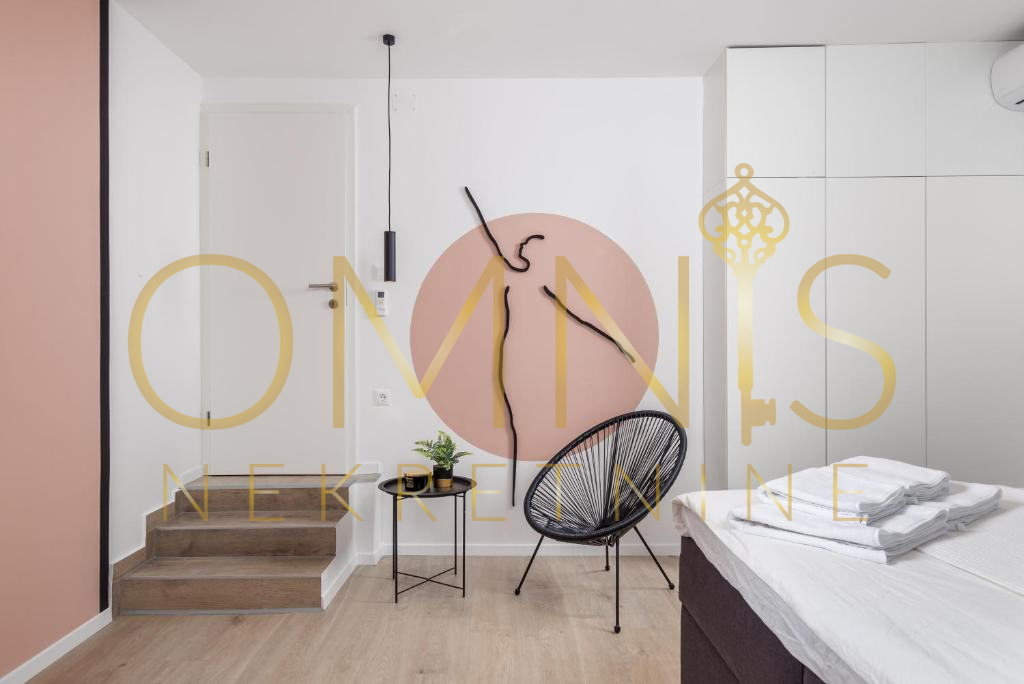Opatija, centro, 3 camere + soggiorno, 85 m2, in vendita!
