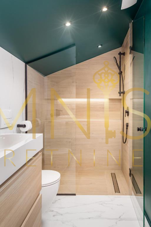 Opatija, centro, 3 camere + soggiorno, 85 m2, in vendita!