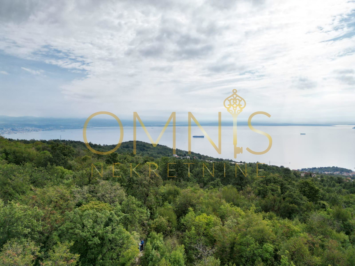 Veprinac – terreno edificabile con vista mare