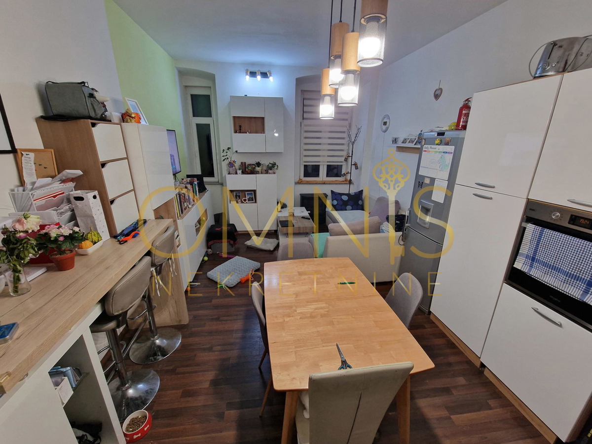 Rijeka - Centro, Appartamento bilocale con due ripostigli – ideale per investimento e appartamenti