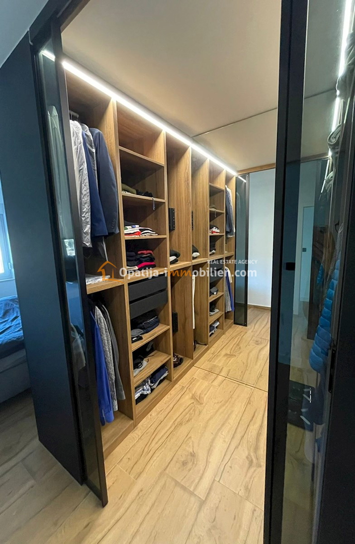 TRILOCALE IN NUOVA COSTRUZIONE - FIUME - BANDEROVO