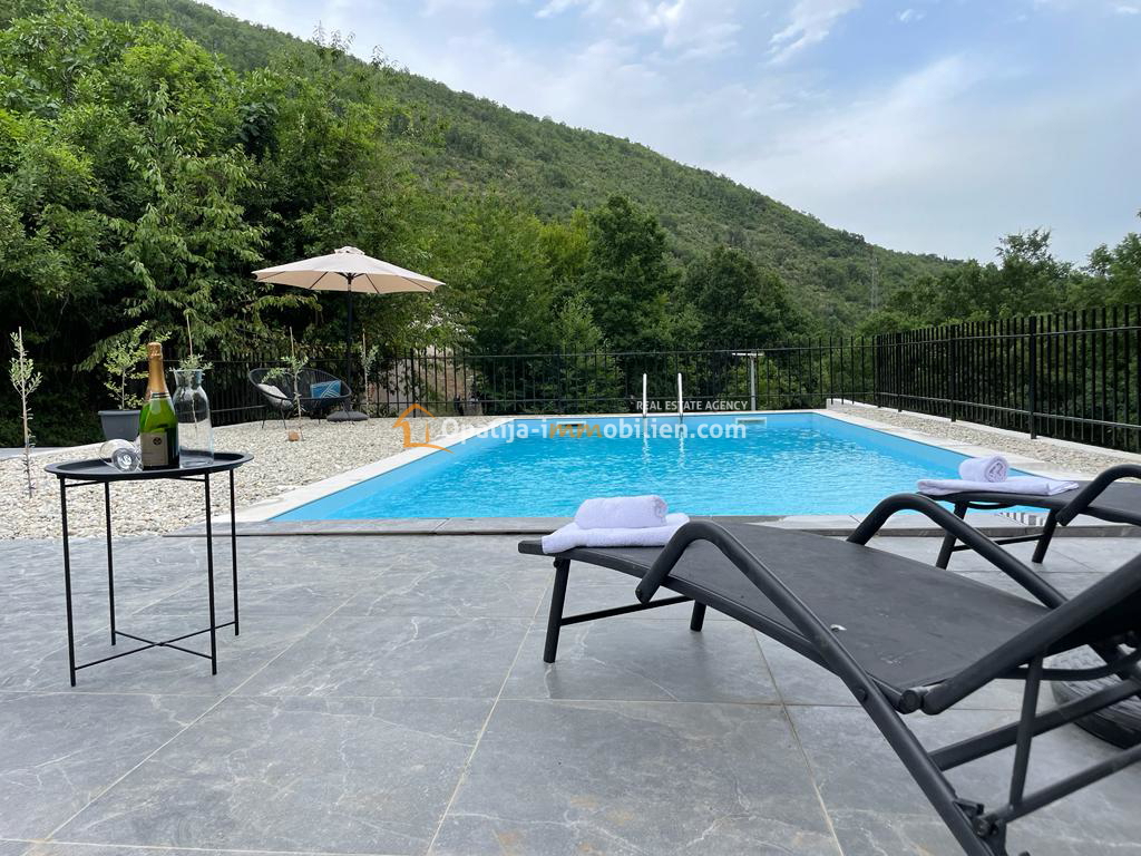 CASA CON PISCINA E VISTA MARE - MOŠĆENIČKA DRAGA