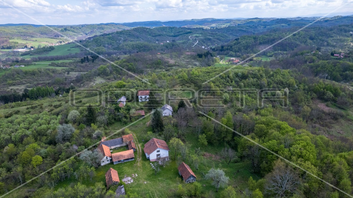 Mrkići-Brebornica, Krnjak, 299.448,00 m2, 1.800.000,00 EUR