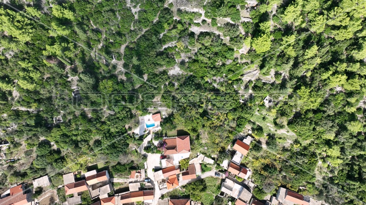 Terreno di 51.000 m2 con vista mare, Čara, Korčula