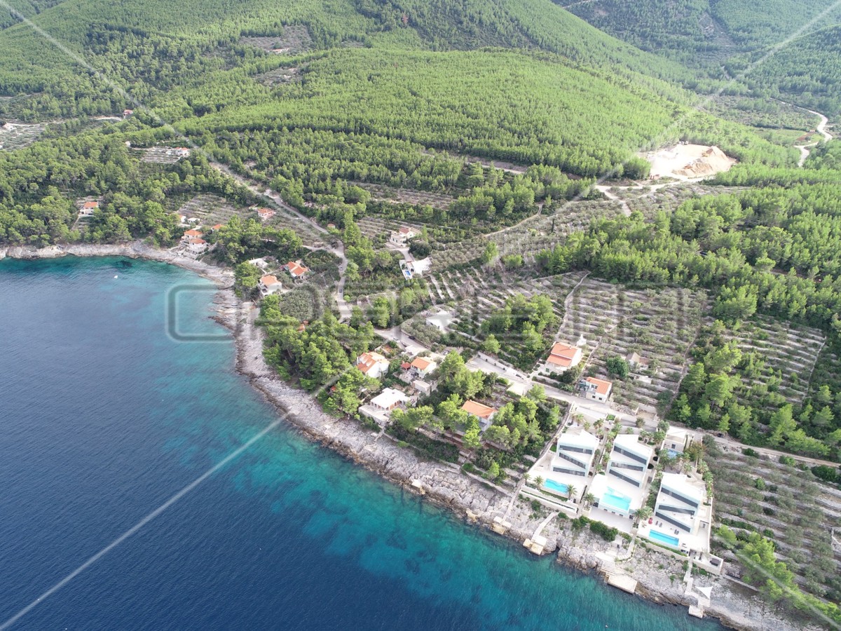 Terreno agricolo con casa – Prigradica, Korčula