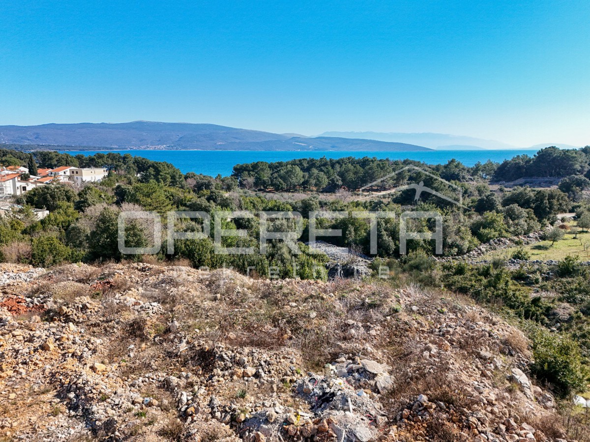 Terreno edificabile con vista – Krk, 732 m²
