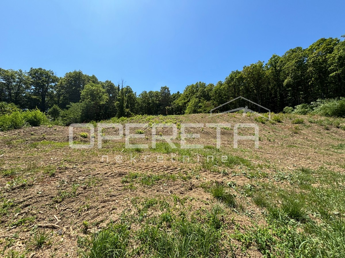 Laz Bistrički, Marija Bistrica, 5.582,00 m2, 184.206,00 EUR