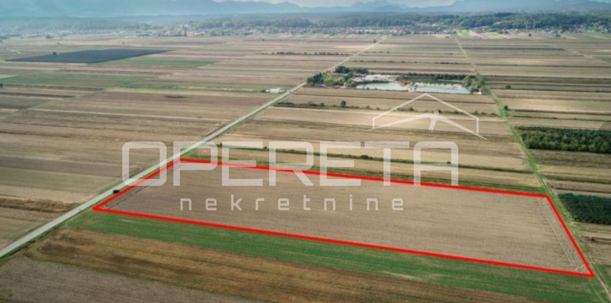 Florijana Bobića bb, Nova Ves Petrijanečka, 28.520,00 m2, 1.283.085,00 EUR