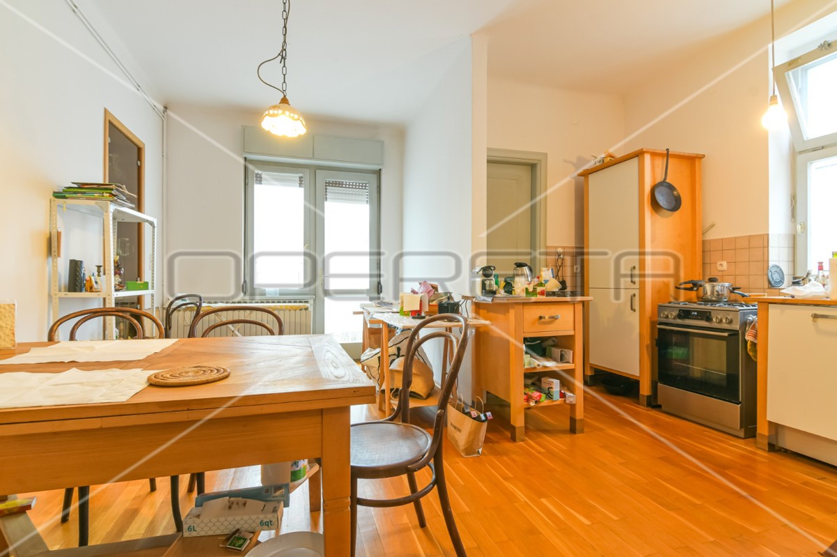 Vendita, Appartamento, Centar, Gundulićeva , 3l, 140m2