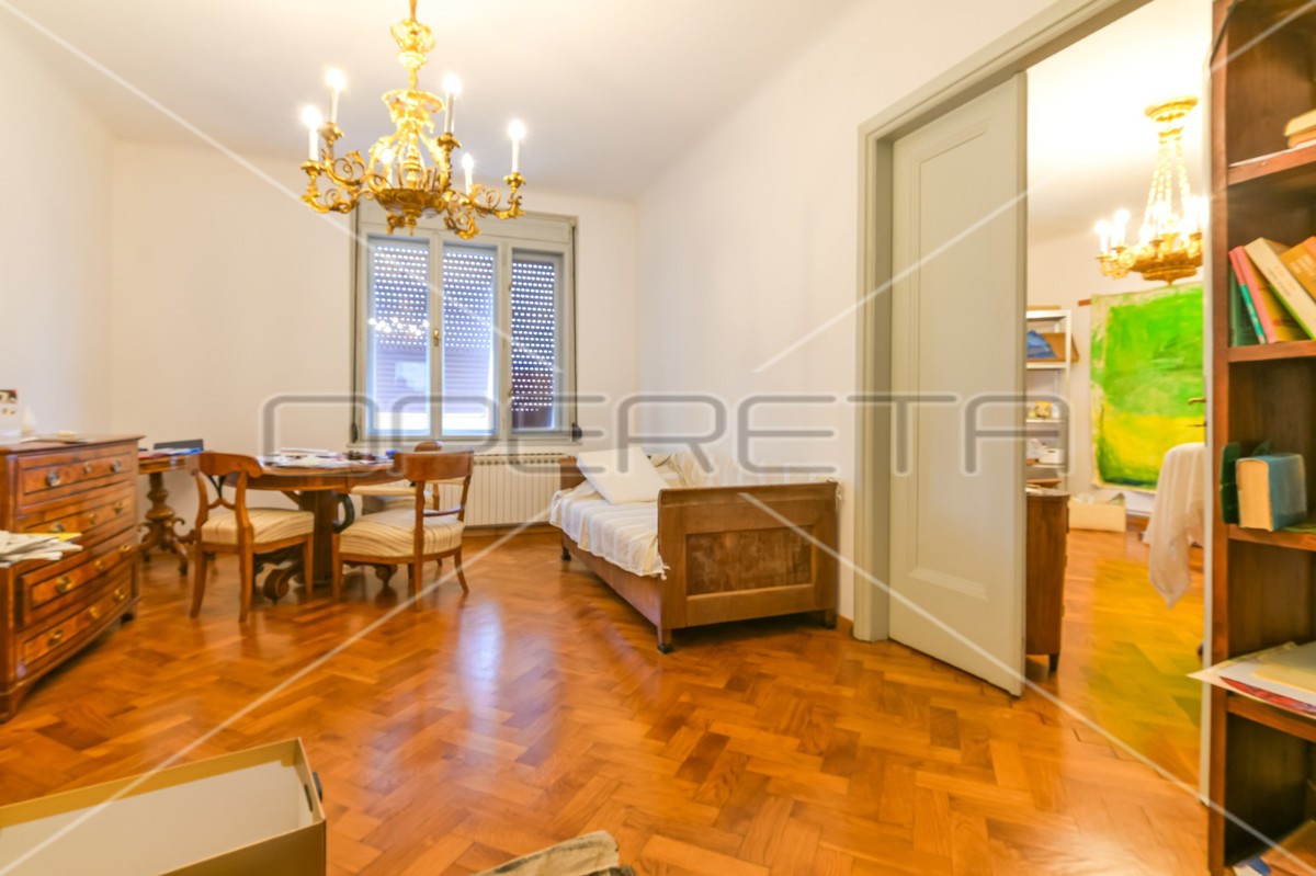 Vendita, Appartamento, Centar, Gundulićeva , 3l, 140m2