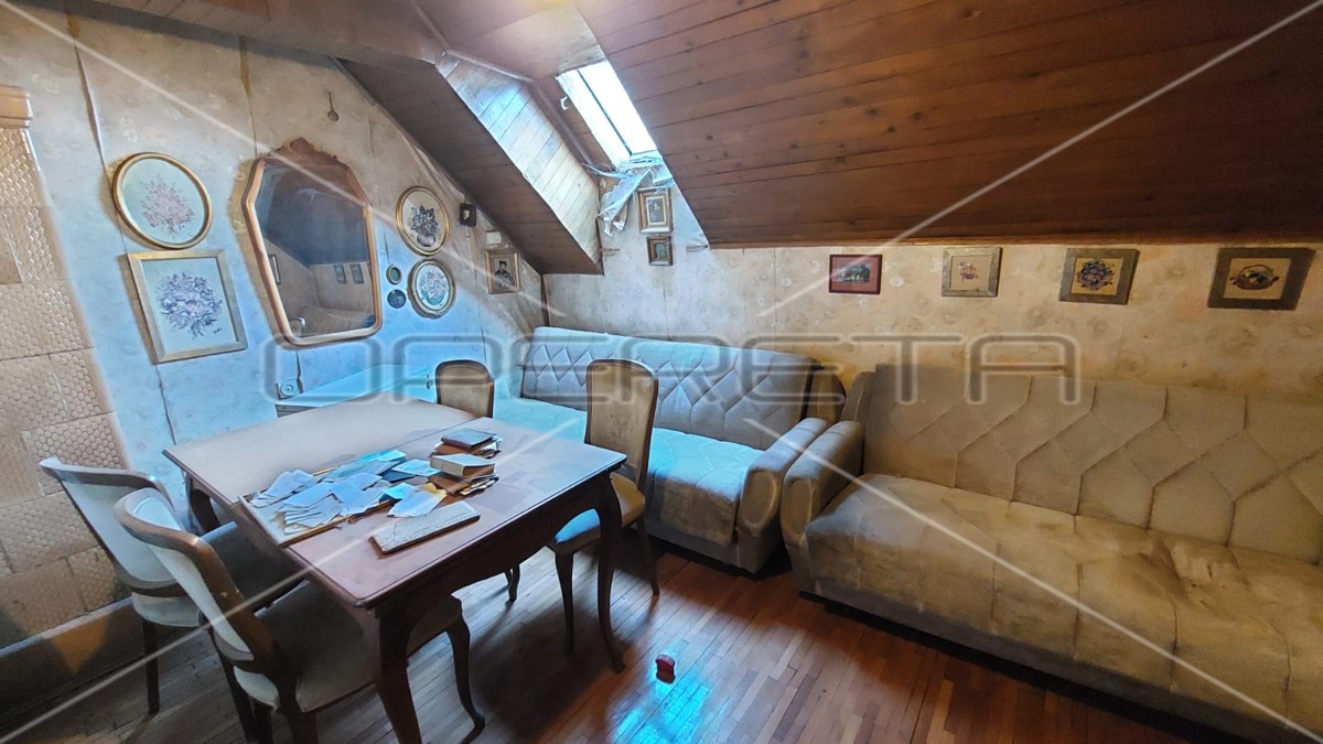 Vendita, Appartamento, Centar, Kamenita vrata, 4l, 88m2