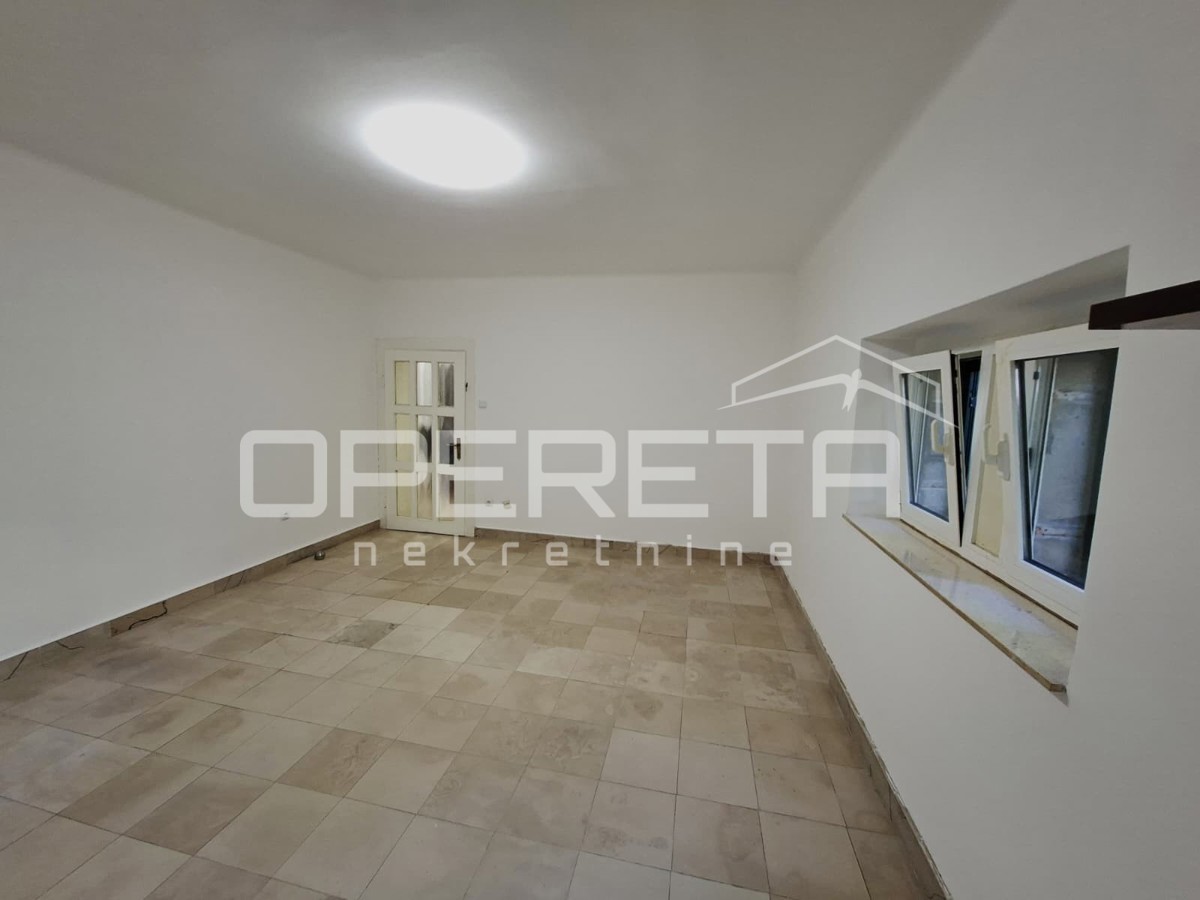Appartamento Split, Manuš, in vendita, 75,81 m2