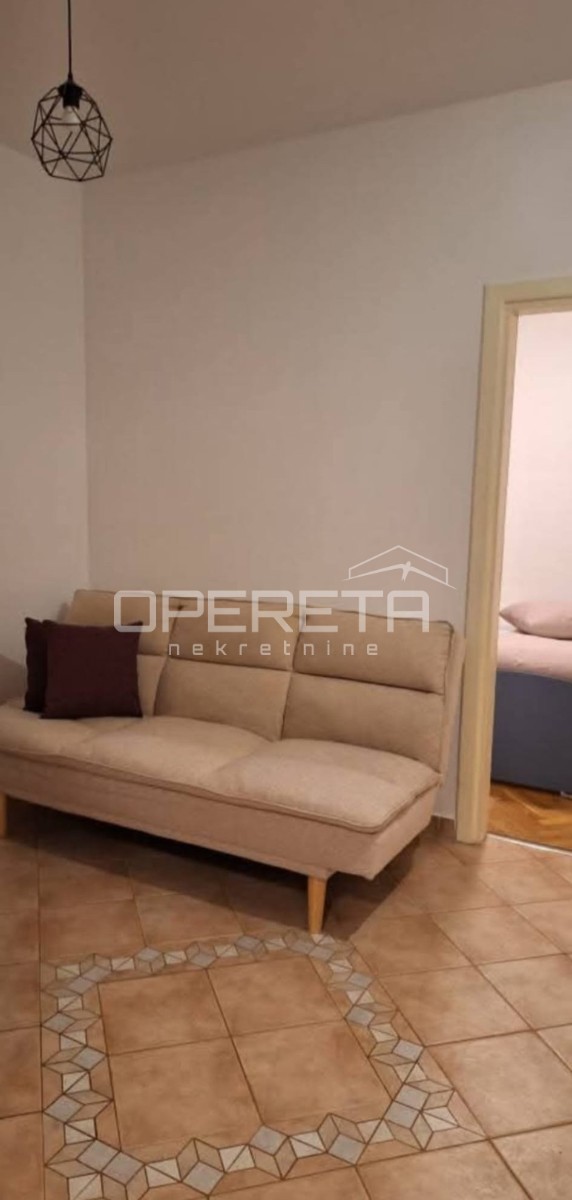 Istria, Rovigno, appartamento di 27 m2 con camera separata vicino al centro