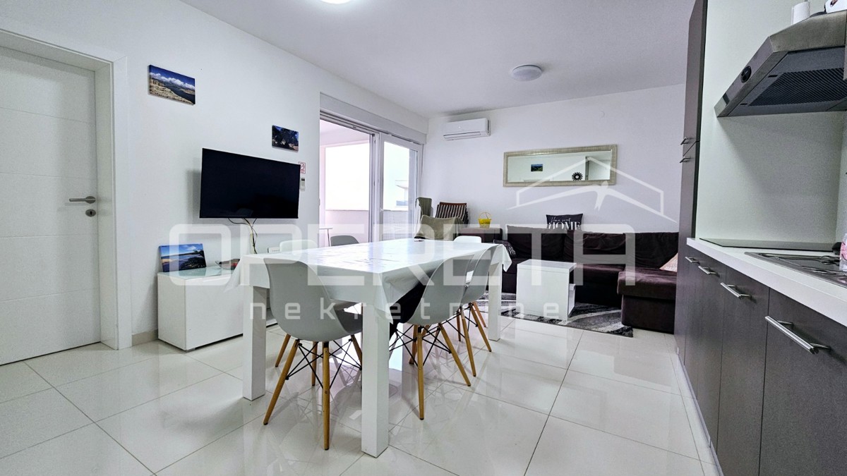 Novalja – appartamento bilocale di 56 m² con vista mare