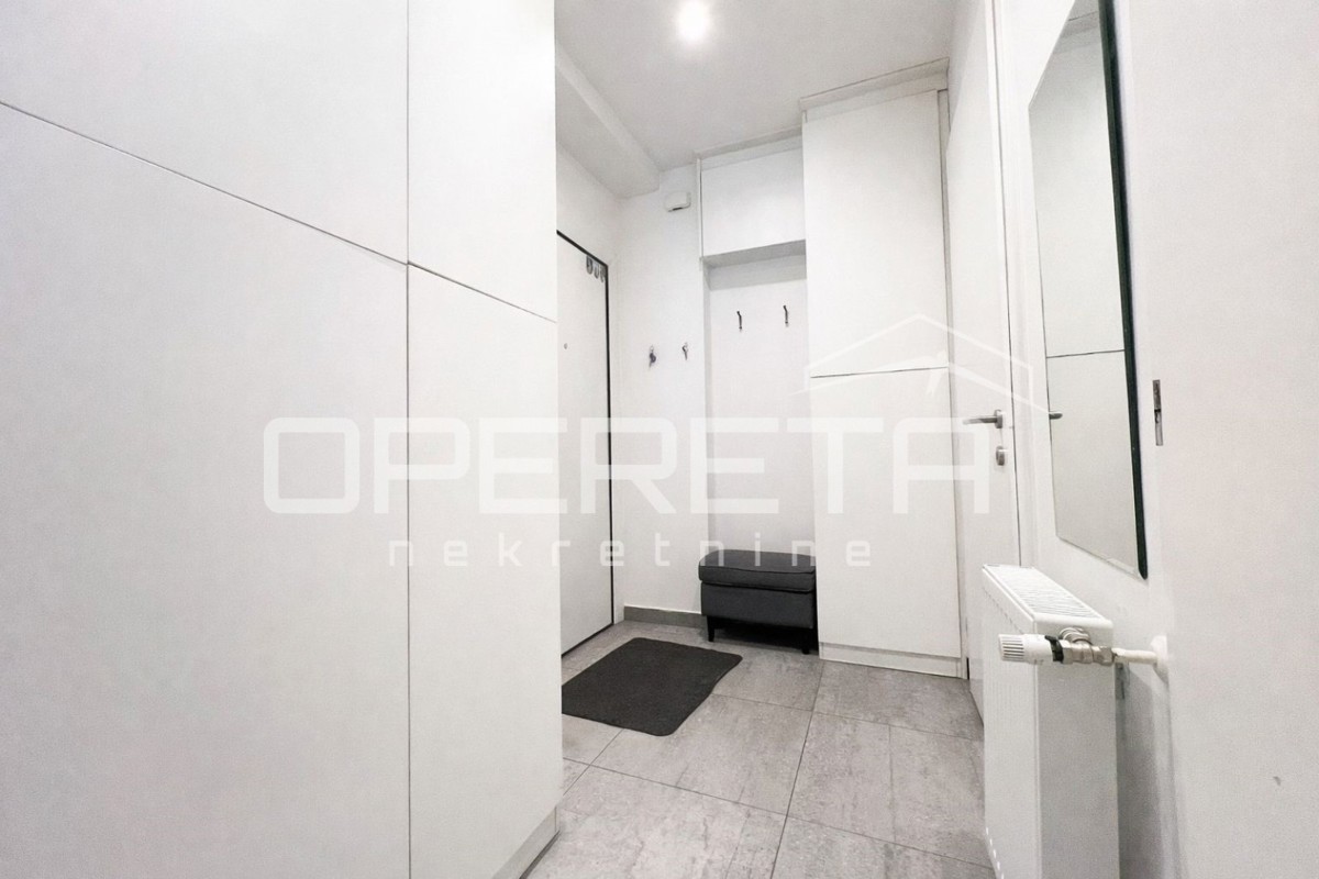 Vendita, Appartamento, Kvatrić, Heinzelova, 2l, 39m2