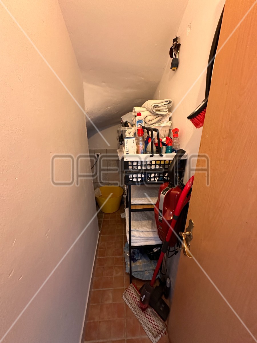 Casa in pietra 105 m2 – fascino e atmosfera mediterranea, Ston