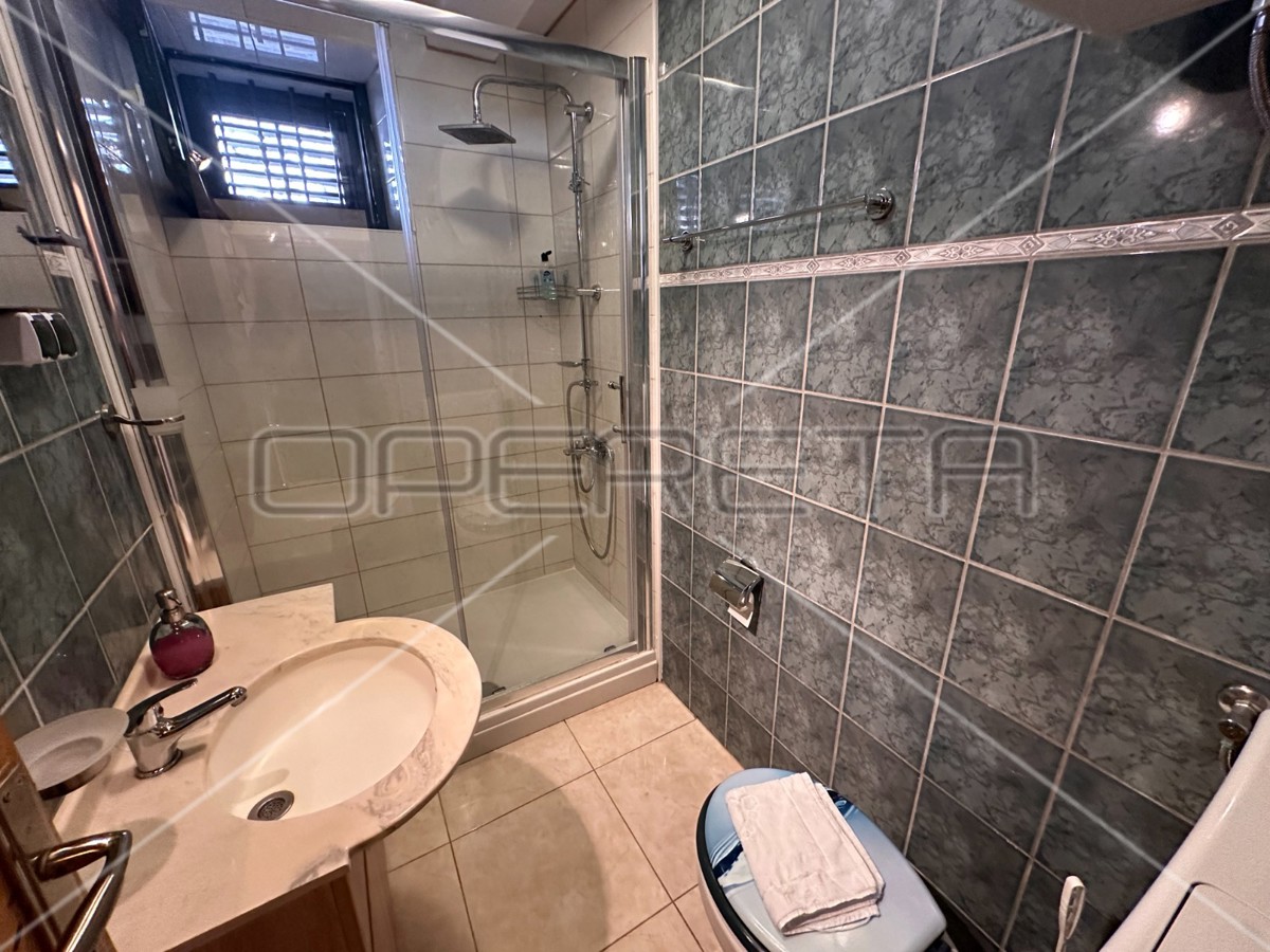 Casa in pietra 105 m2 – fascino e atmosfera mediterranea, Ston