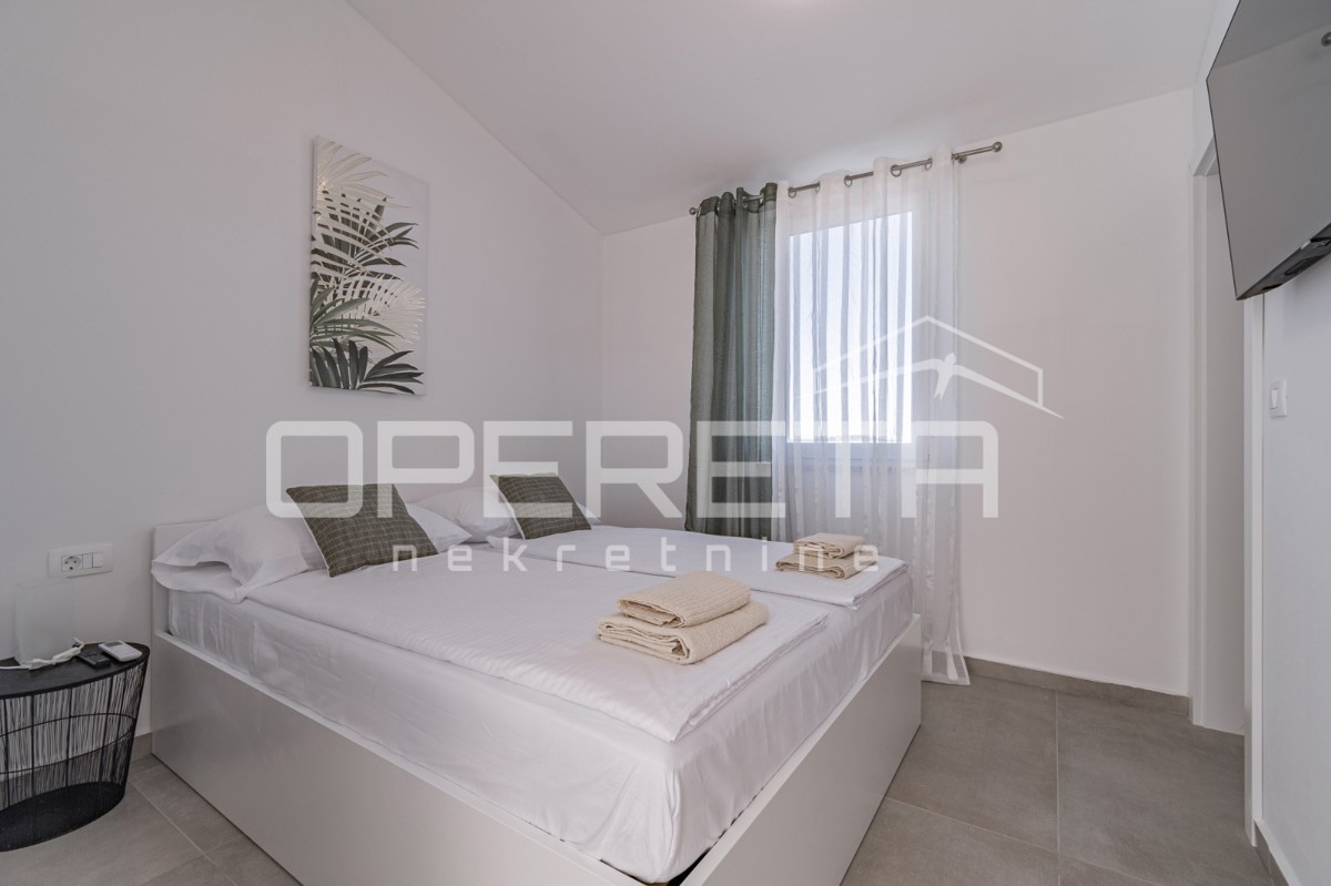 Vendita, Casa, Momjan, Momjan, Edificio doppio, 231m2