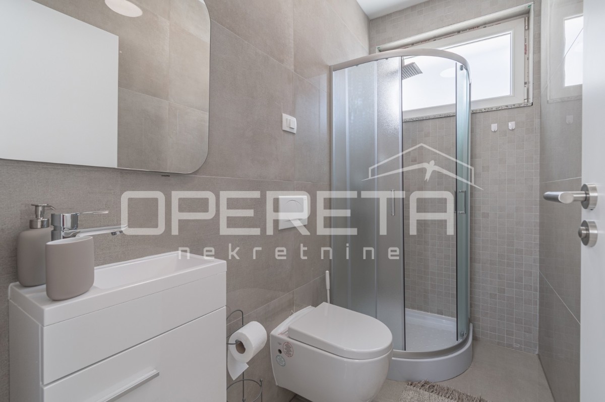 Vendita, Casa, Momjan, Momjan, Edificio doppio, 231m2