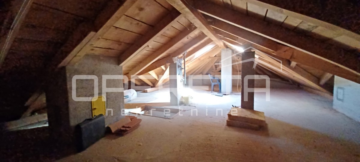 Vendita, Casa, Gajnice, Zelena magistrala, Indipendente, 340m2