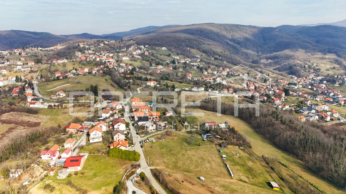 Vendita, Casa, Gajnice, Zelena magistrala, Indipendente, 340m2