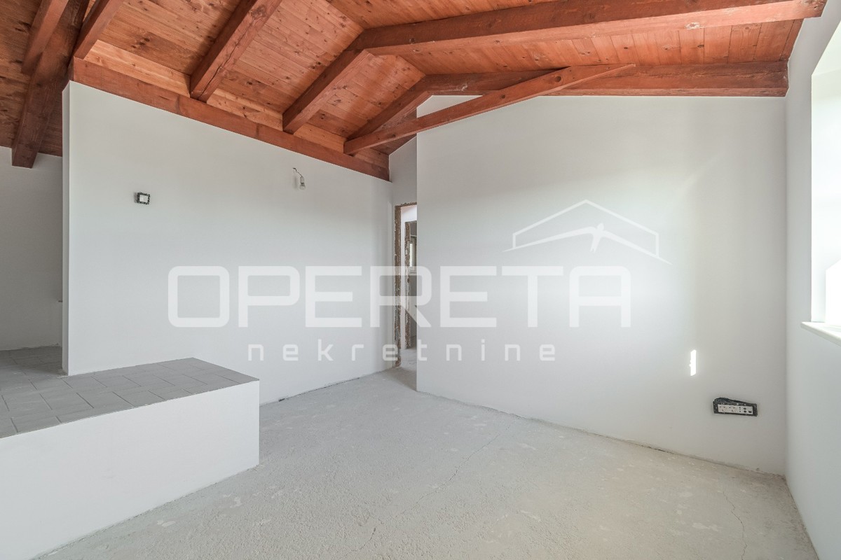 Istria, Zona di Vižinada – Casa istriana ristrutturata con piscina e vista