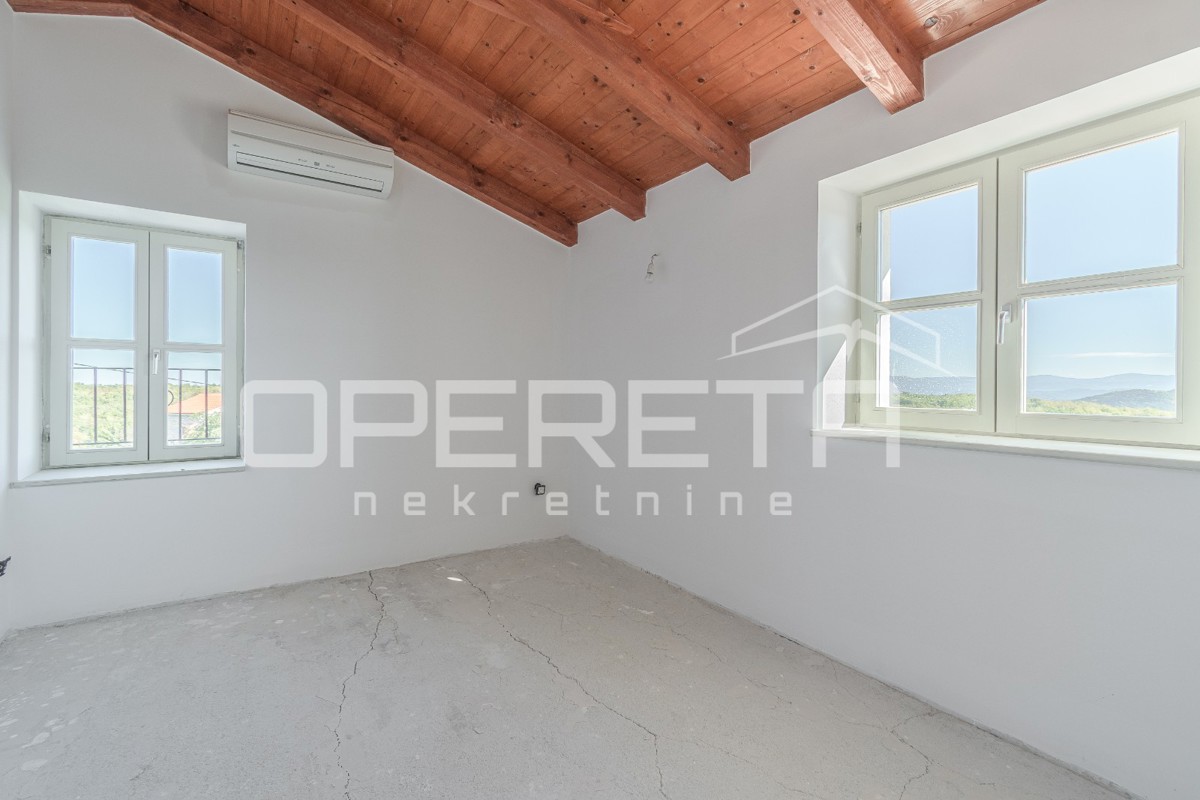 Istria, Zona di Vižinada – Casa istriana ristrutturata con piscina e vista