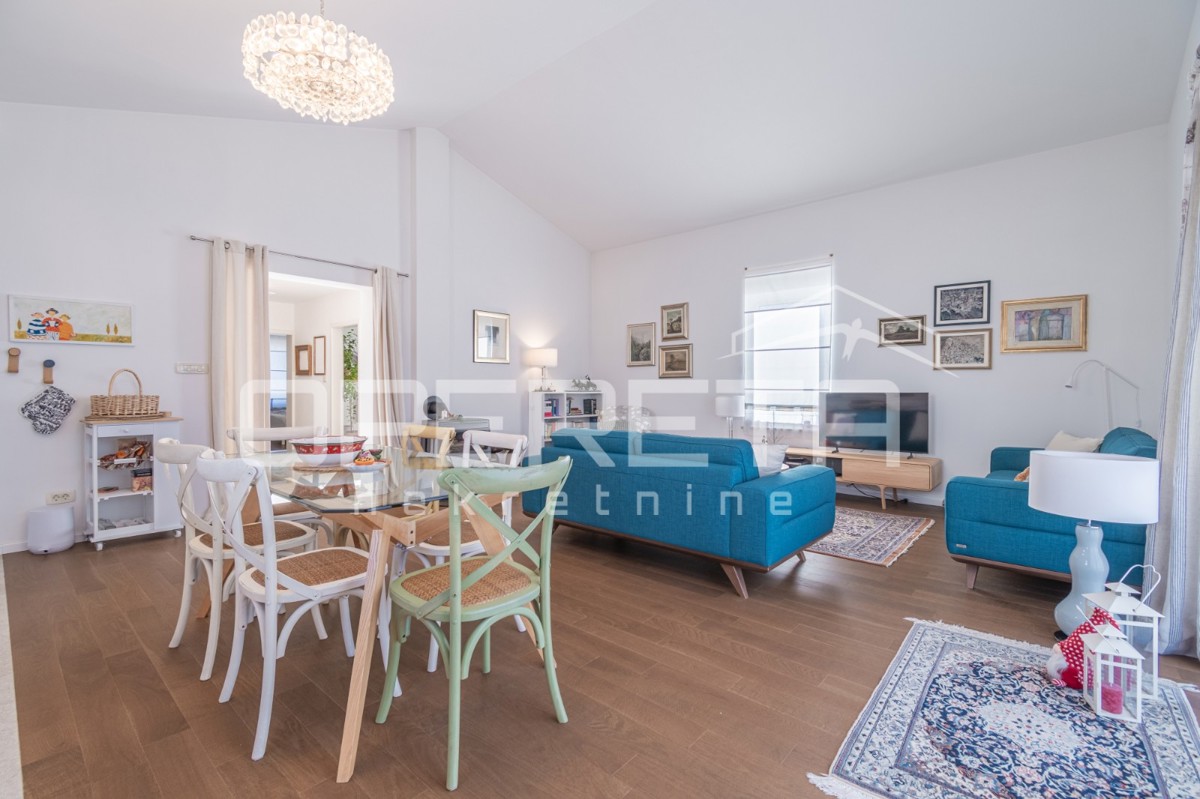 Istria, Tinjan - villa singola con piscina e giardino