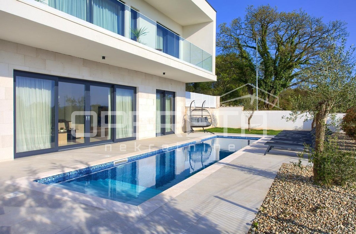 Vendita, Casa, Krk, Linardići , Indipendente, 255m2