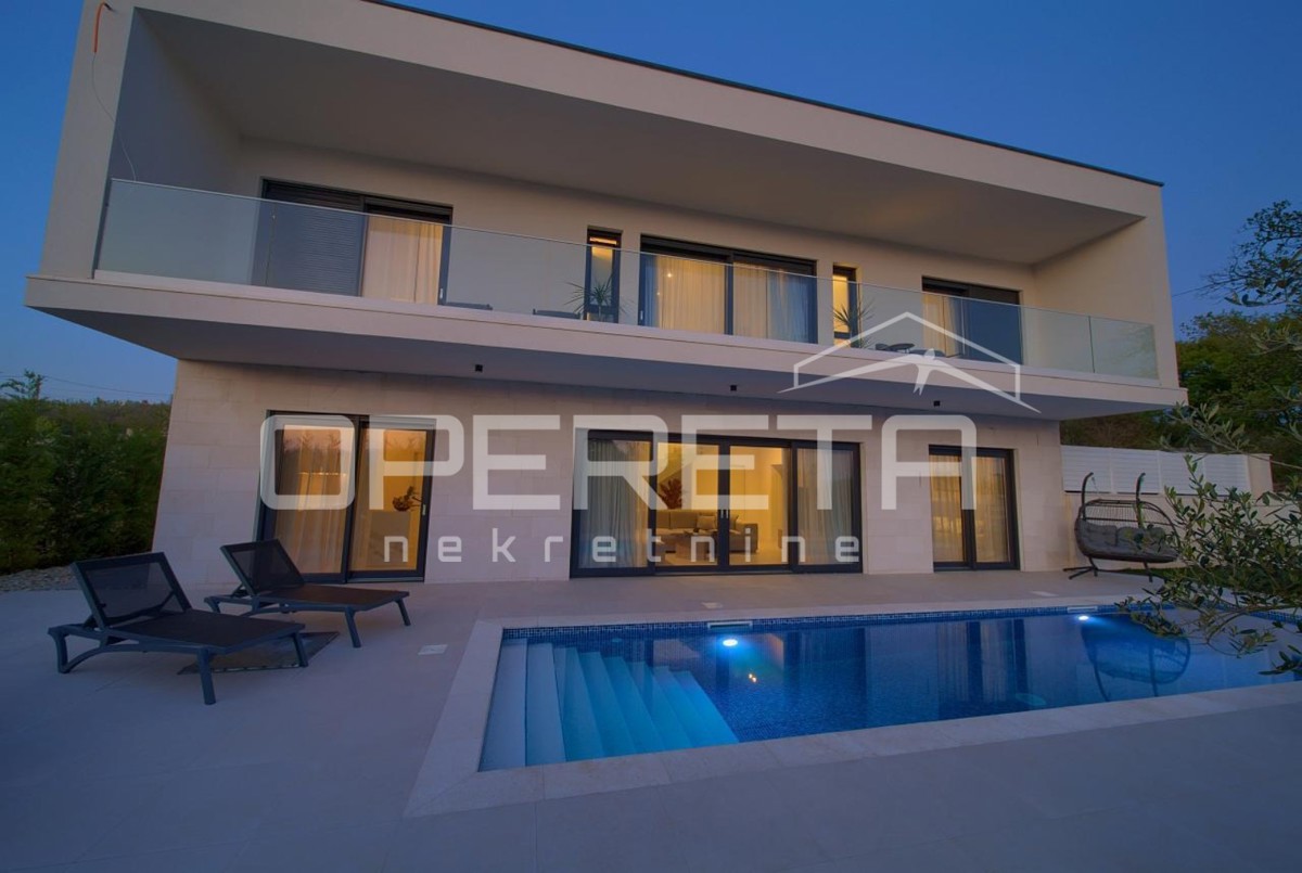 Vendita, Casa, Krk, Linardići , Indipendente, 255m2