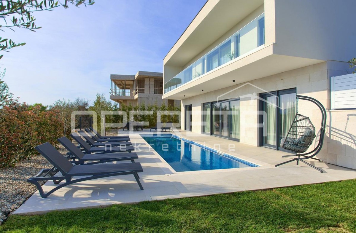 Vendita, Casa, Krk, Linardići , Indipendente, 255m2