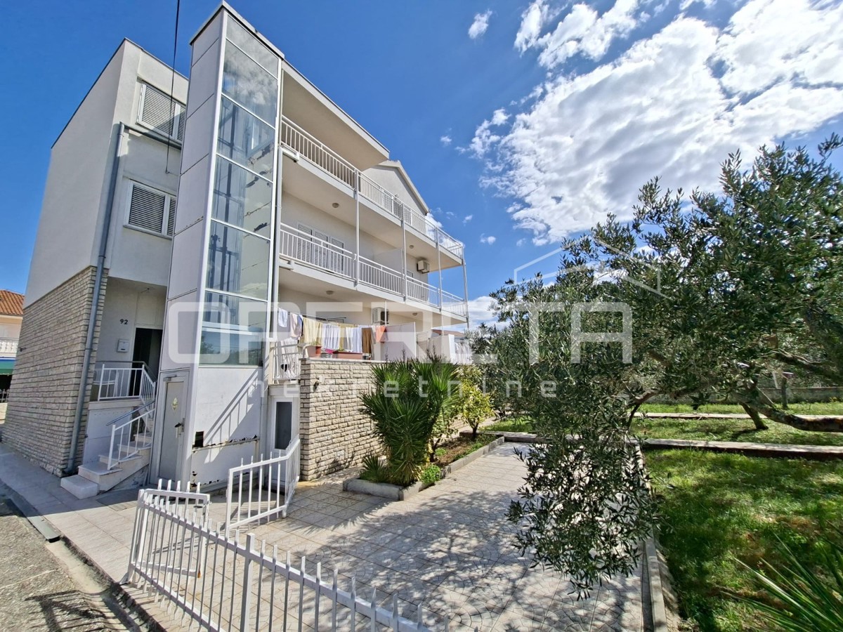 Casa appartamento vicino al mare, Zablaće