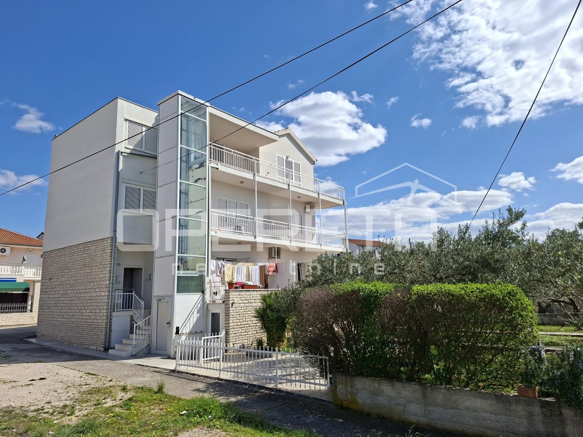 Casa appartamento vicino al mare, Zablaće