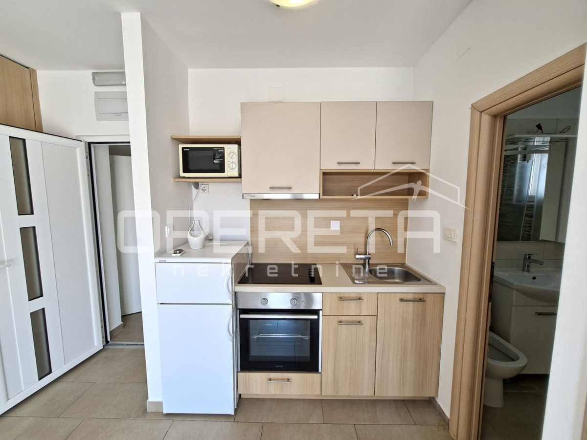 Casa appartamento vicino al mare, Zablaće