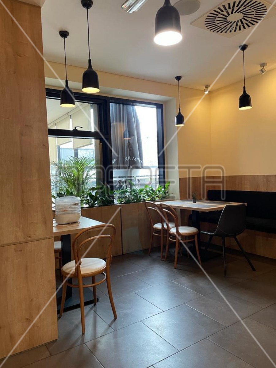 Vendita, Locale su strada, Savica, Lastovska, 149m2