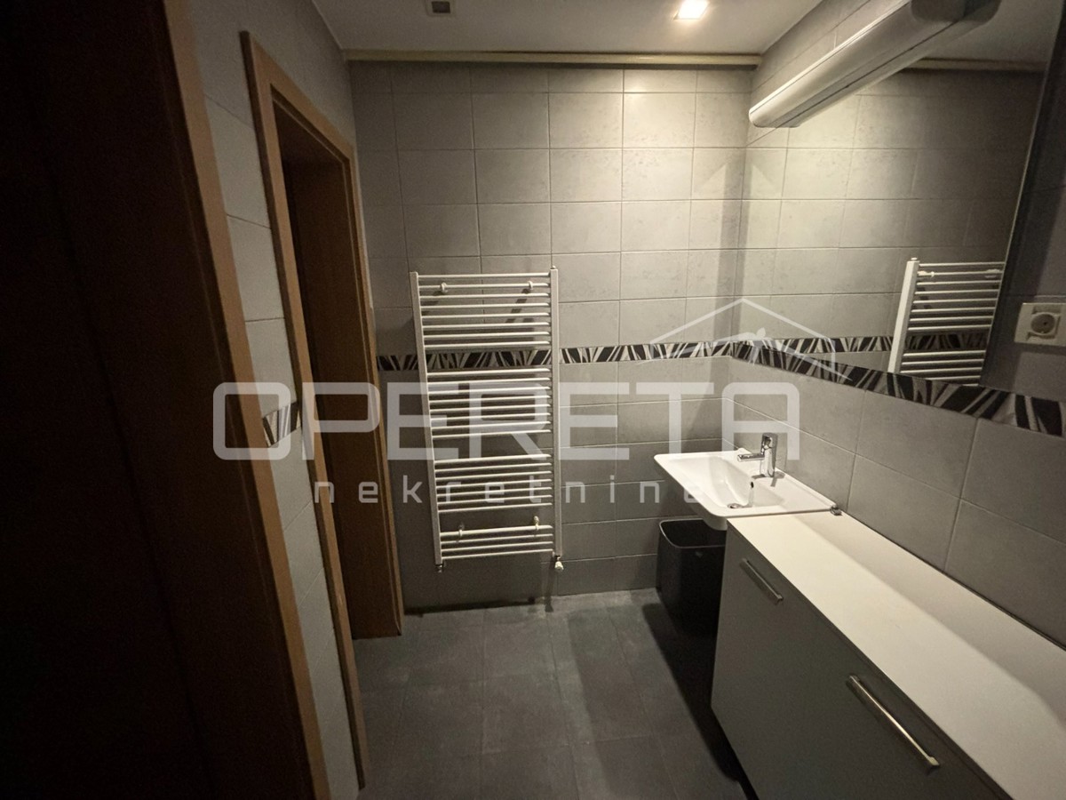 Vendita, Ufficio, Lanište, Jaruščica, 311m2