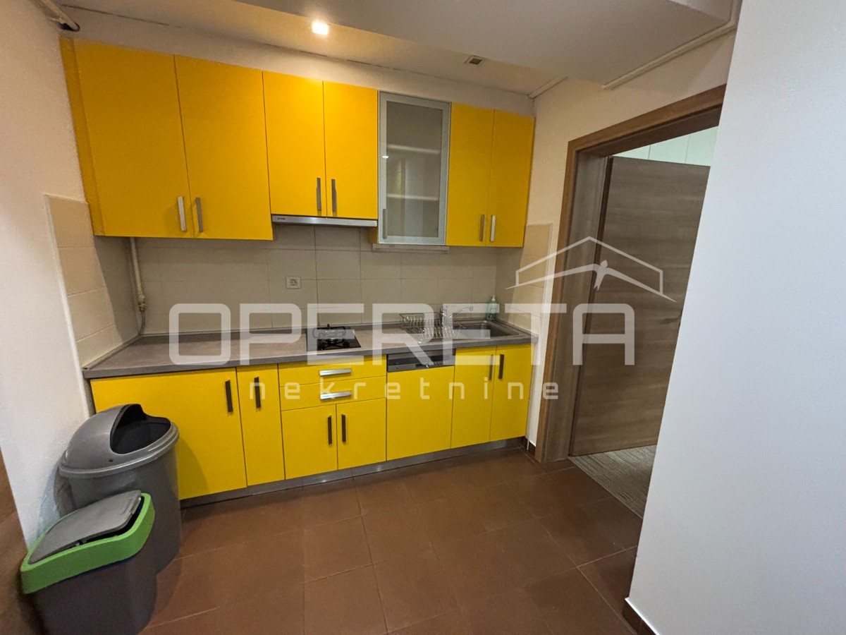 Vendita, Ufficio, Lanište, Jaruščica, 311m2