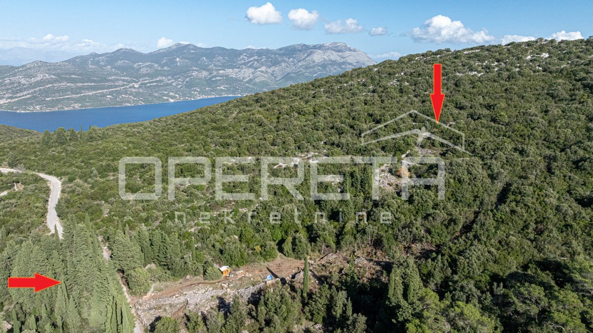 Terreno agricolo attraente di 9400 m2, non lontano dal mare, Pupnat