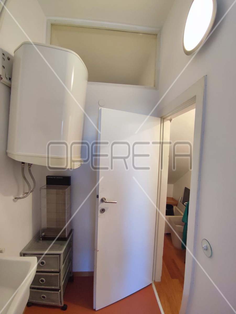 Vendita, Appartamento, Donji grad, Martićeva, Grande, 175m2