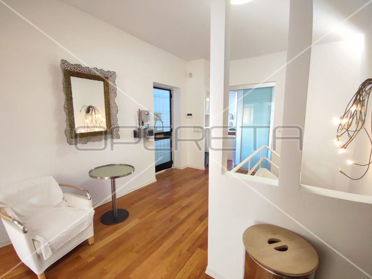 Vendita, Appartamento, Donji grad, Martićeva, Grande, 175m2