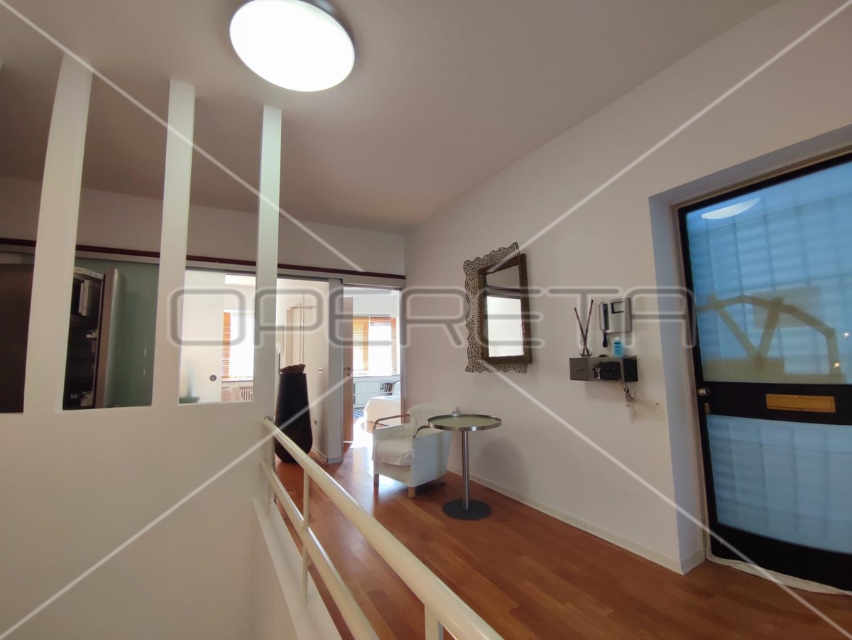 Vendita, Appartamento, Donji grad, Martićeva, Grande, 175m2