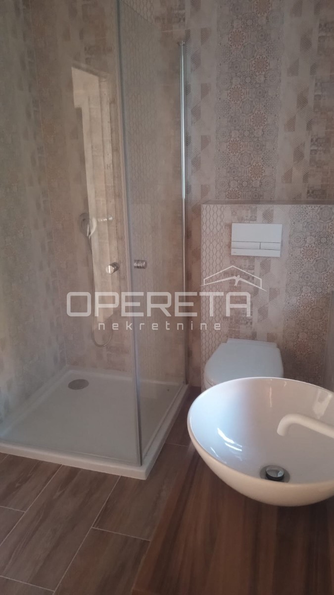 Grazioso monolocale con terrazza a Korčula