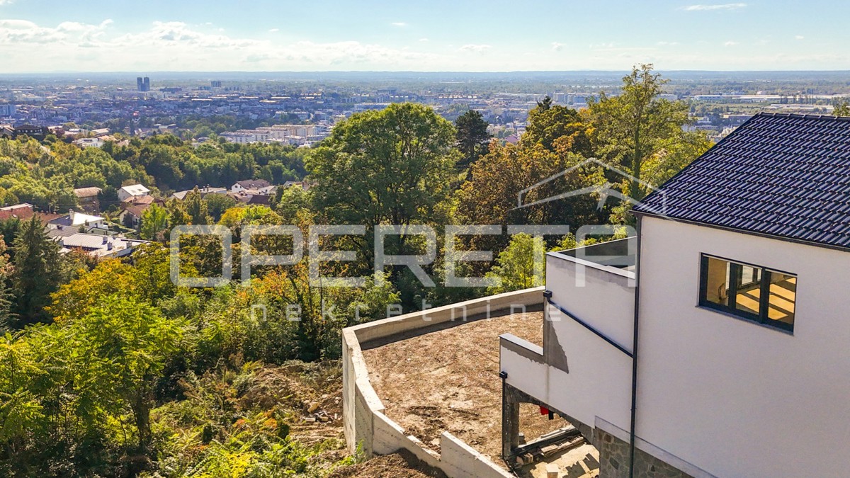 Vendita, Appartamento, Vrapče, Perjavica , 4l, 132m2