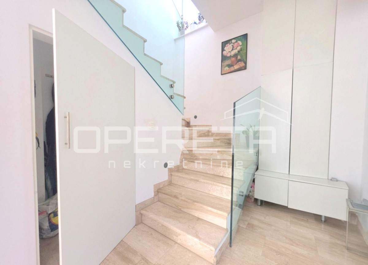 Vendita, Appartamento, Gajnice, Gajnice, 4,5l, 140m2