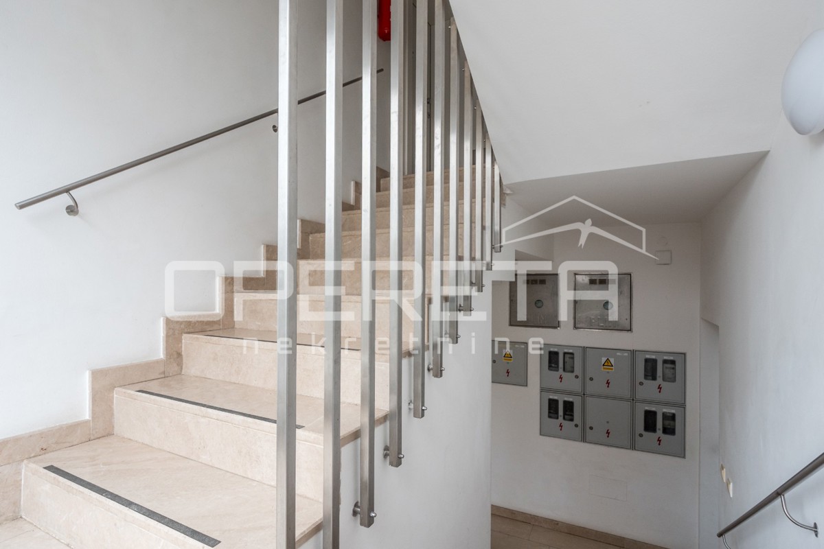 Vendita, Appartamento, Gračani, Jazbina, Grande, 157m2