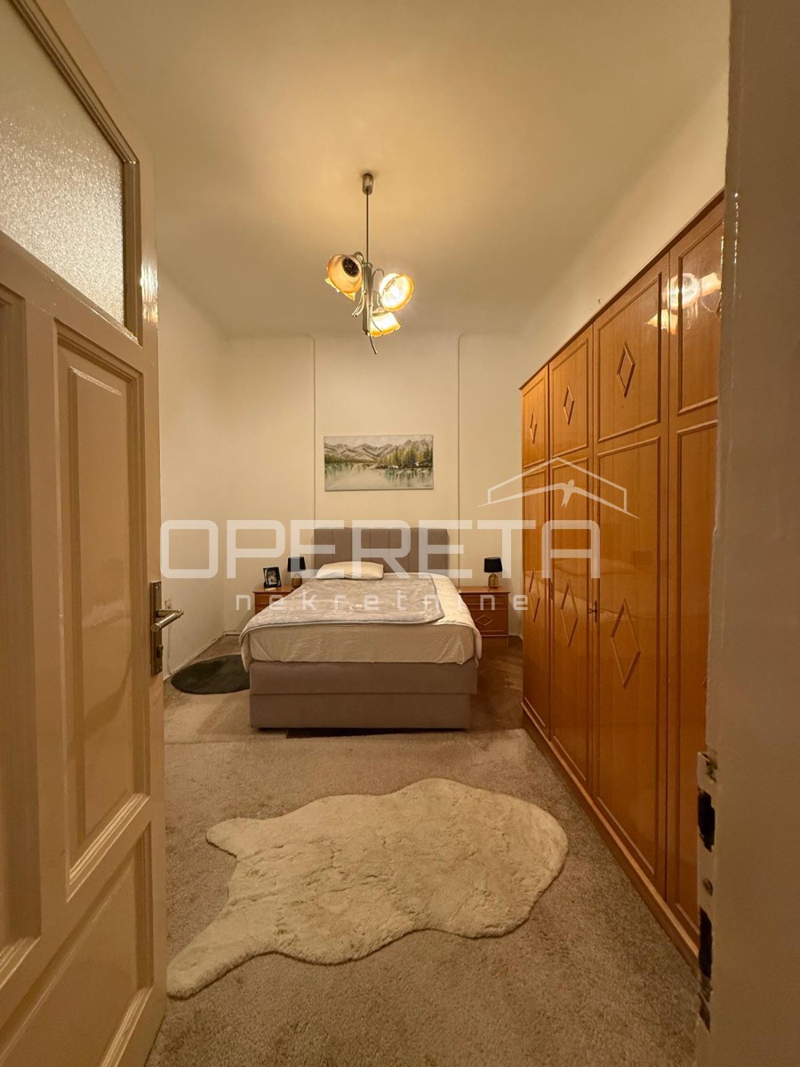 Appartamento di sei stanze nel centro di Fiume