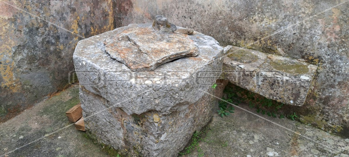 HVAR, Dol, Casa in vendita