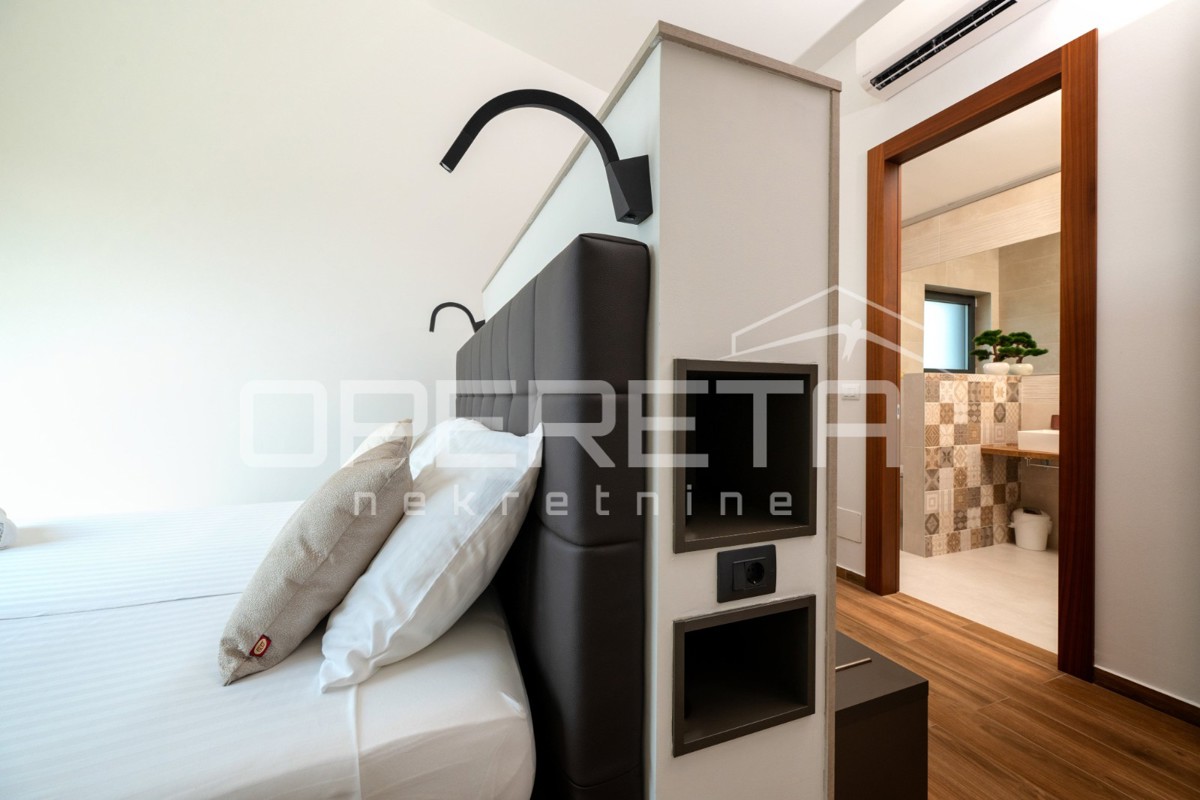 Villa di lusso su un ampio terreno e in tranquillità, Rakalj (Istria)